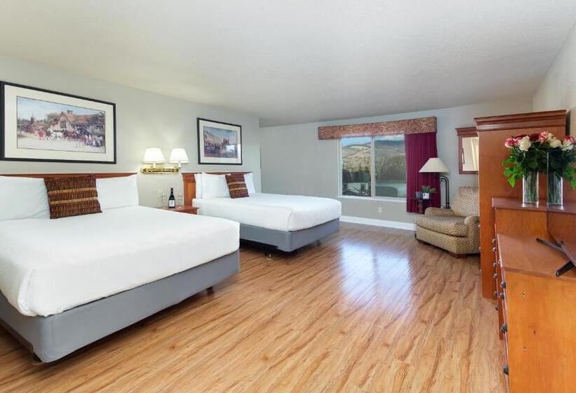 غرفة قياسية, Stratford Inn