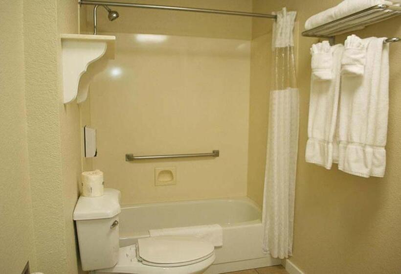 غرفة إدارية سرير كينج, Stratford Inn