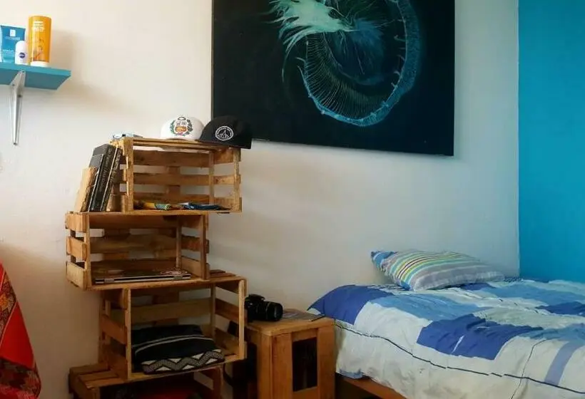 اتاق استاندارد, Urcia Surf House