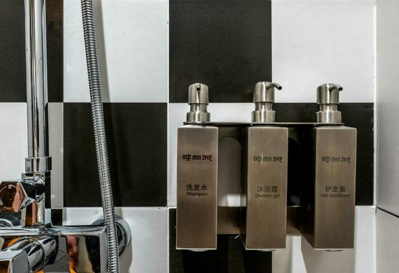 Camera Standard, Happy Dragon City Culture Hotel Tianjin Draum Tower & Dayuecheng Shopping Mall