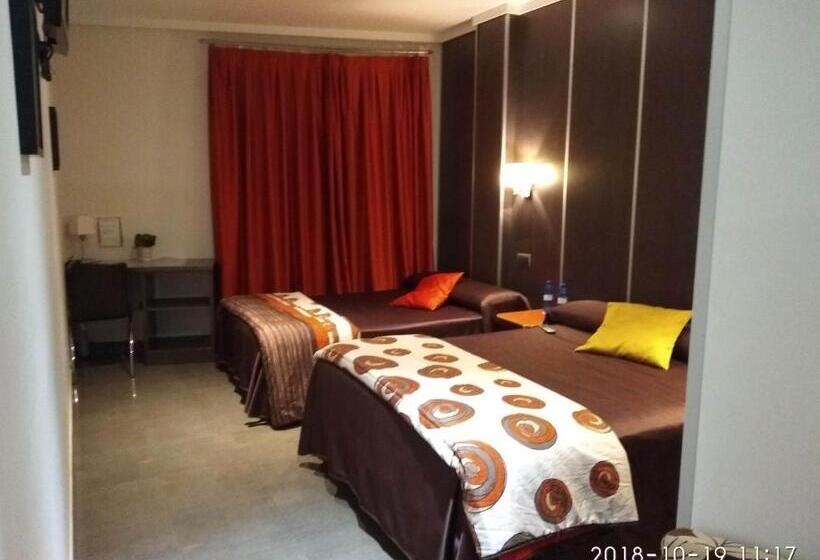 スタンダードルーム, Hostal Alcalá Del Jucar