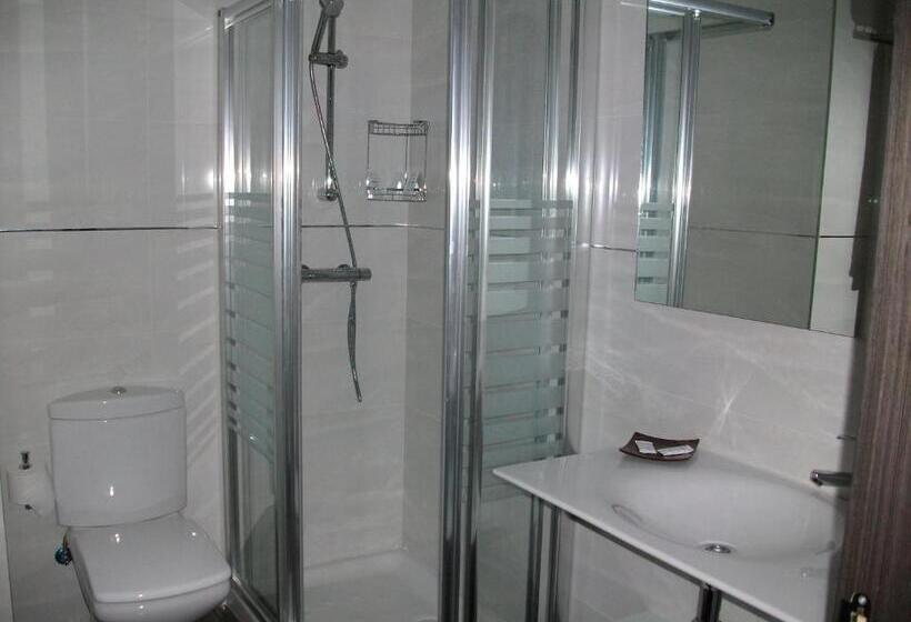 スタンダードルーム, Hostal Alcalá Del Jucar