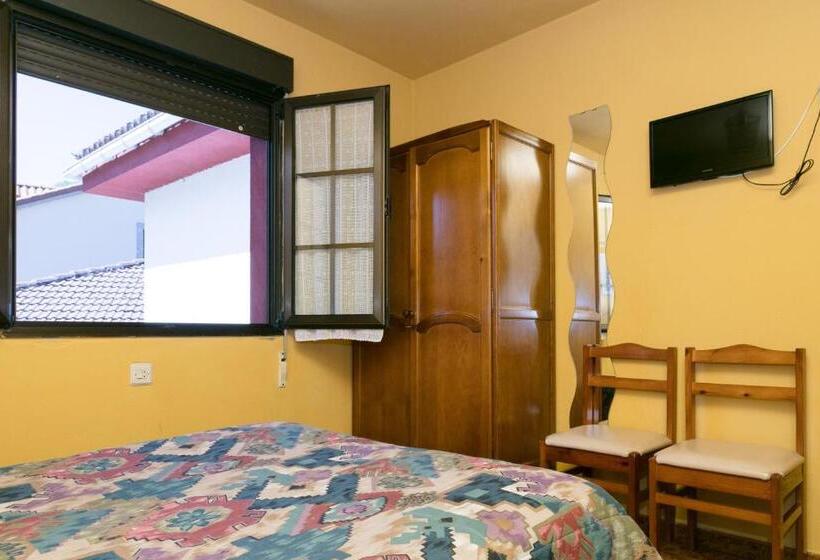 スタンダードルーム, Pensión Casa Cesáreo