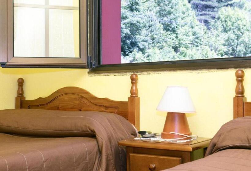 スタンダードルーム, Pensión Casa Cesáreo