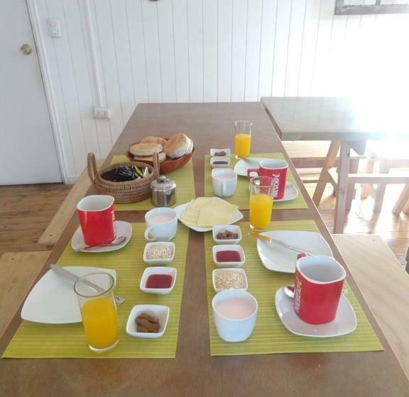 스탠다드 트리픔 룸 공동욕실, Quilda Hostel