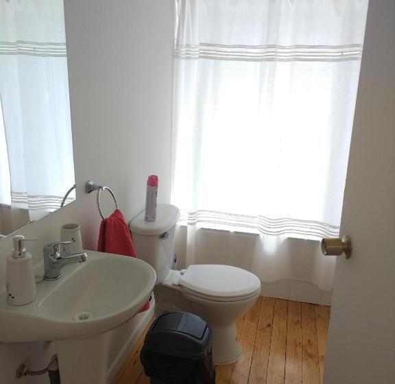 Кровать в Общей Комнате, Quilda Hostel