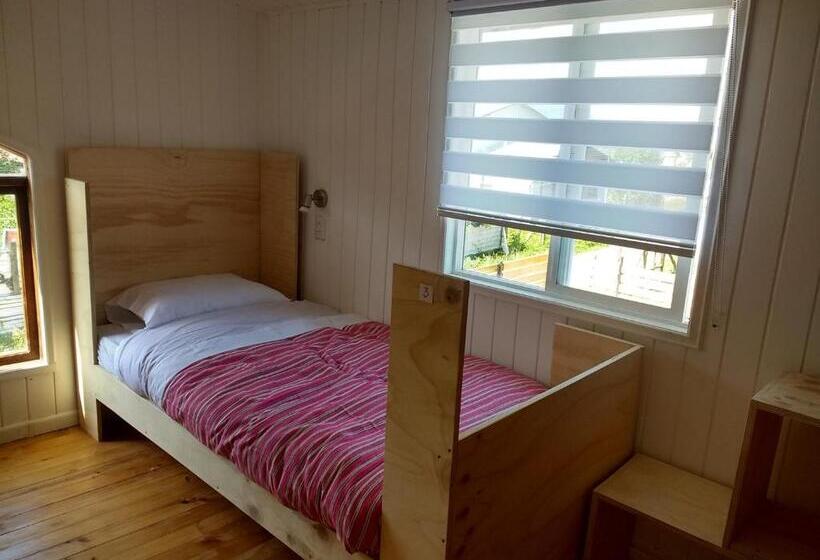 Кровать в Общей Комнате, Quilda Hostel
