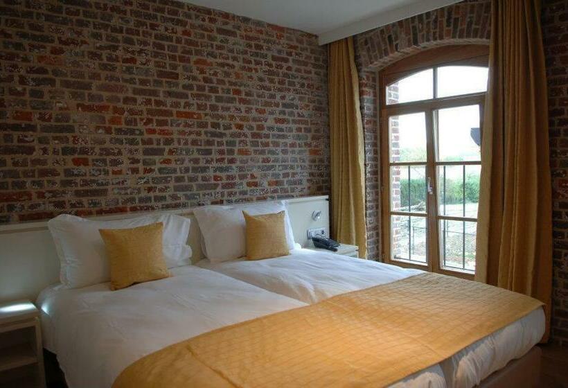 스탠다드 룸, Hostellerie De Biek