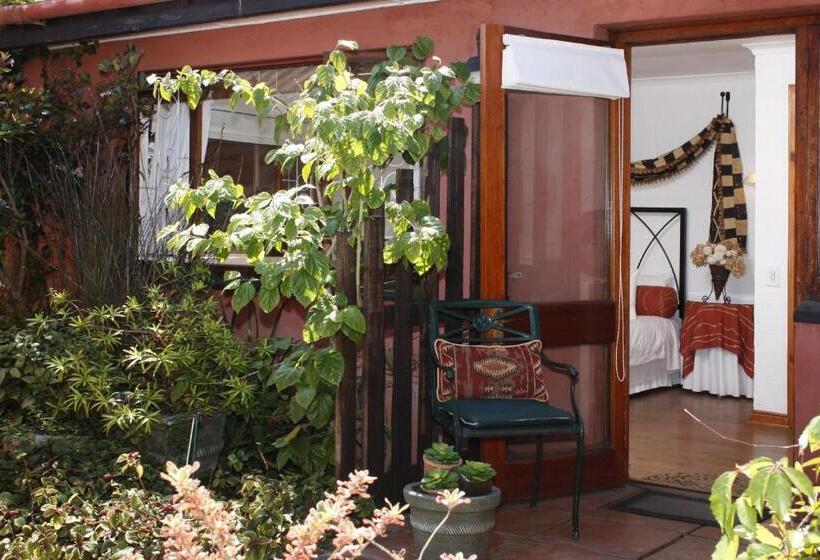 اتاق استاندارد با تخت بزرگ, House On Westcliff