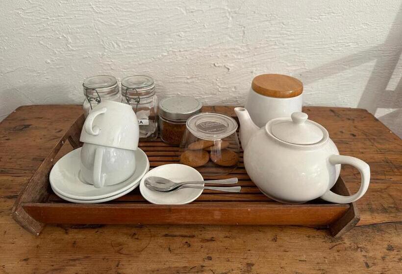 اتاق استاندارد با تخت بزرگ, House On Westcliff