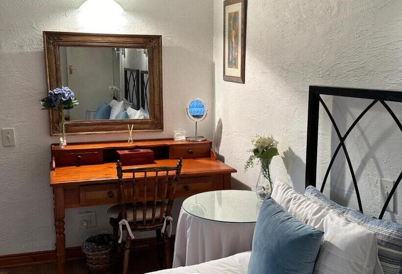 اتاق استاندارد با تخت بزرگ, House On Westcliff