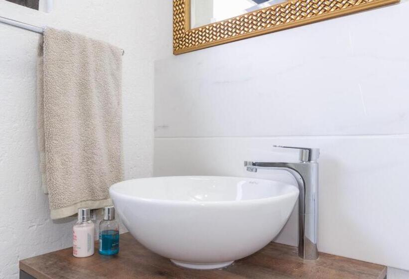 غرفة قياسية سرير كينج, 25 On Chrisoliet