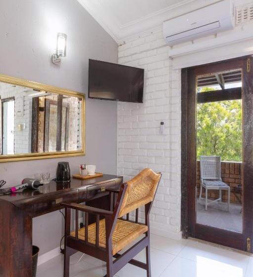 غرفة قياسية سرير كينج, 25 On Chrisoliet