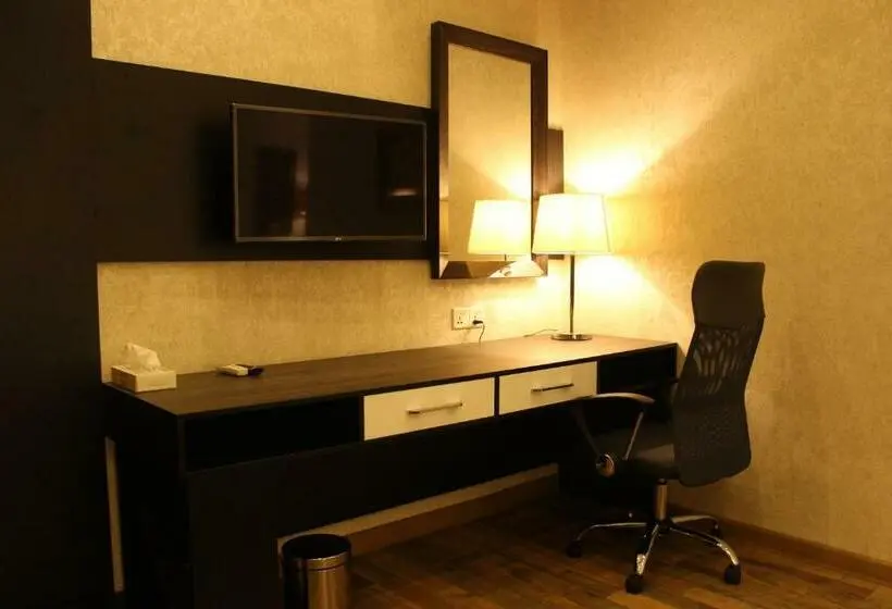 اتاق استاندارد یک نفره, Atlas B&b Hotel
