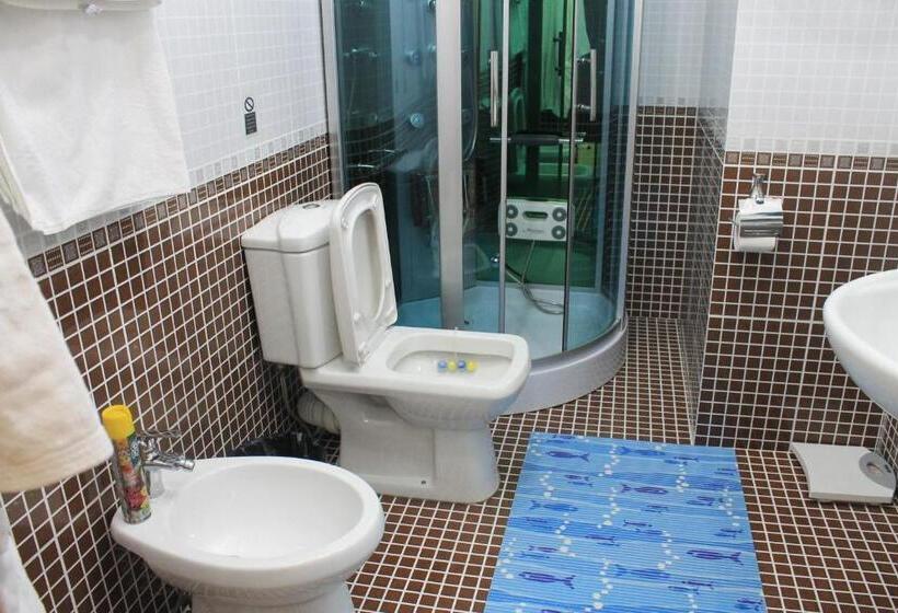 اتاق استاندارد, Atlas B&b Hotel