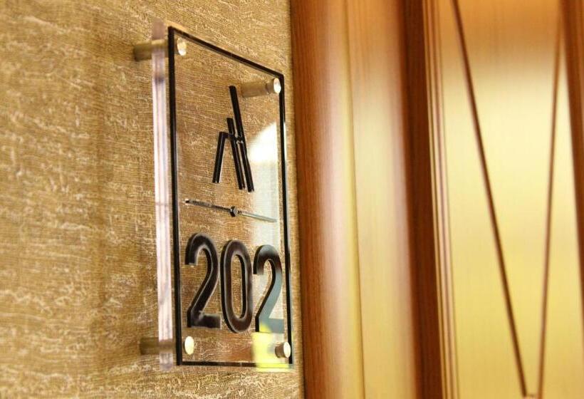 سوییت جونیور, Atlas B&b Hotel