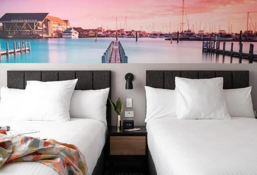 ２ダブルベッドのスタンダードルーム, Novotel Perth Murray Street