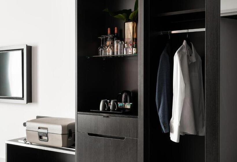 디럭스 룸 킹사이즈 침대, Novotel Perth Murray Street