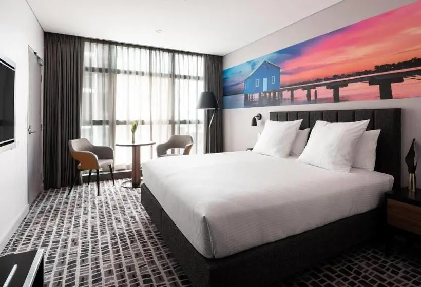 キングサイズベッドのスタンダードルーム, Novotel Perth Murray Street