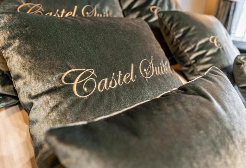 Полулюкс, Castelsuites