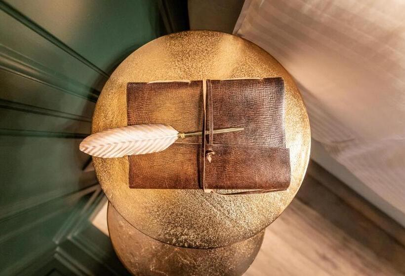 Полулюкс, Castelsuites