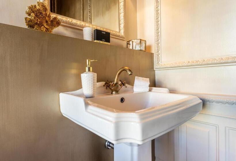 Люкс Повышенной Комфортности, Castelsuites