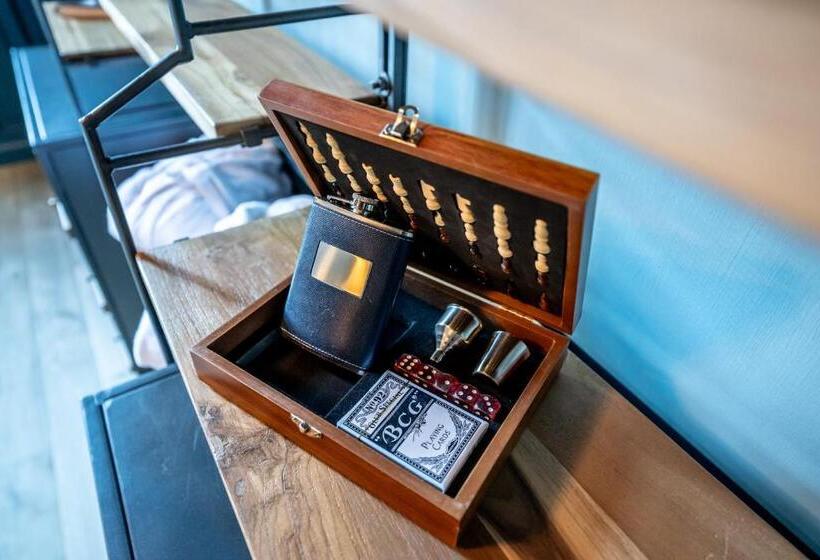 Президентский Люкс, Castelsuites