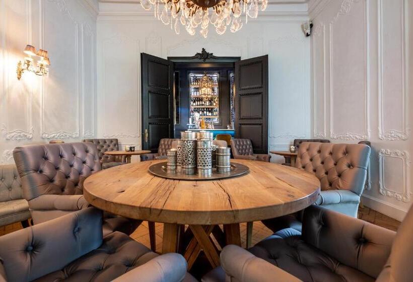 Люкс Повышенной Комфортности, Castelsuites