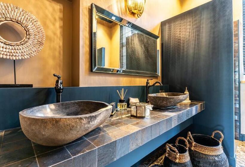 Президентский Люкс, Castelsuites