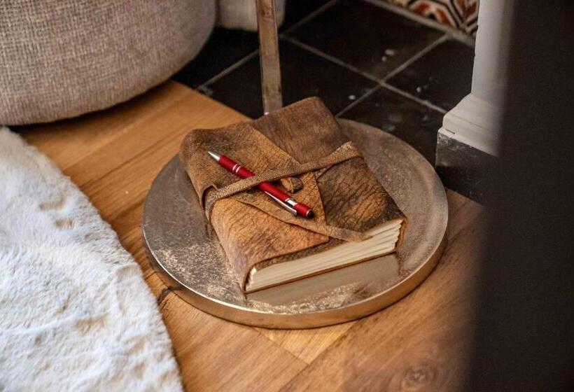 Номер Deluxe, Castelsuites