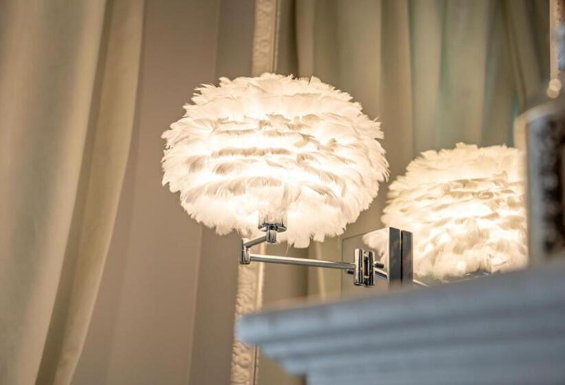 Номер Deluxe, Castelsuites