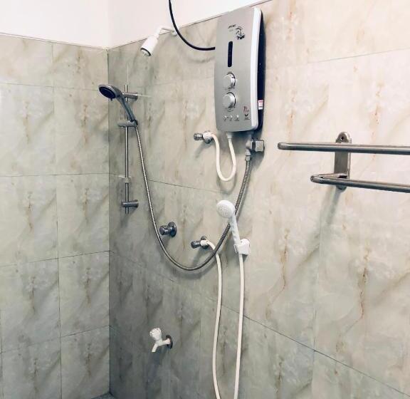 デラックスファミリールーム, Luxury Inn Matale