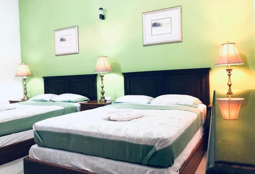 デラックスファミリールーム, Luxury Inn Matale