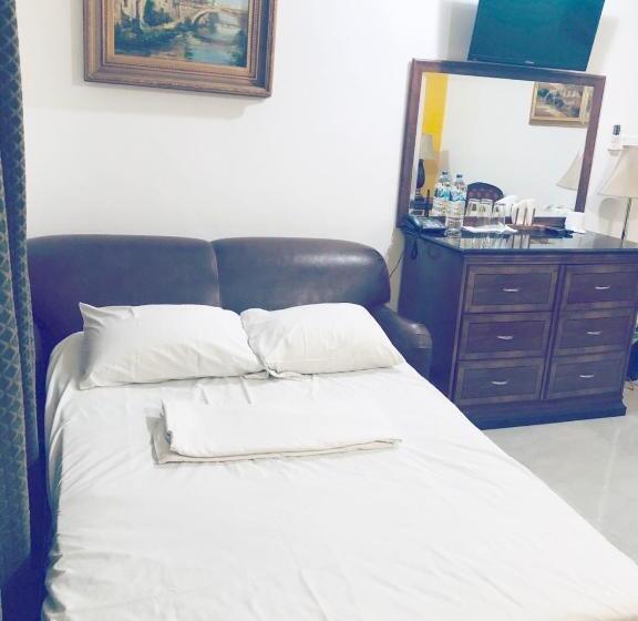 デラックスファミリールーム, Luxury Inn Matale