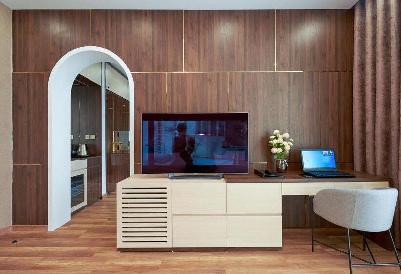 اتاق استاندارد با تخت بزرگ, Bbq Hostel Ha Long 2