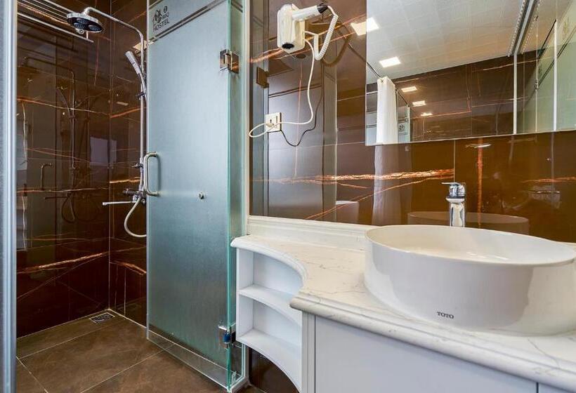 اتاق استاندارد با تخت بزرگ, Bbq Hostel Ha Long 2