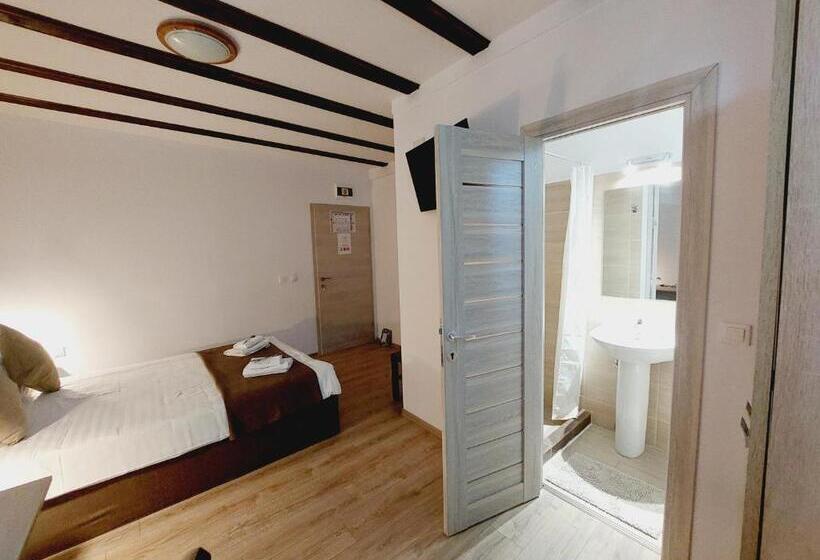 스탠다드 룸, Confort Inn