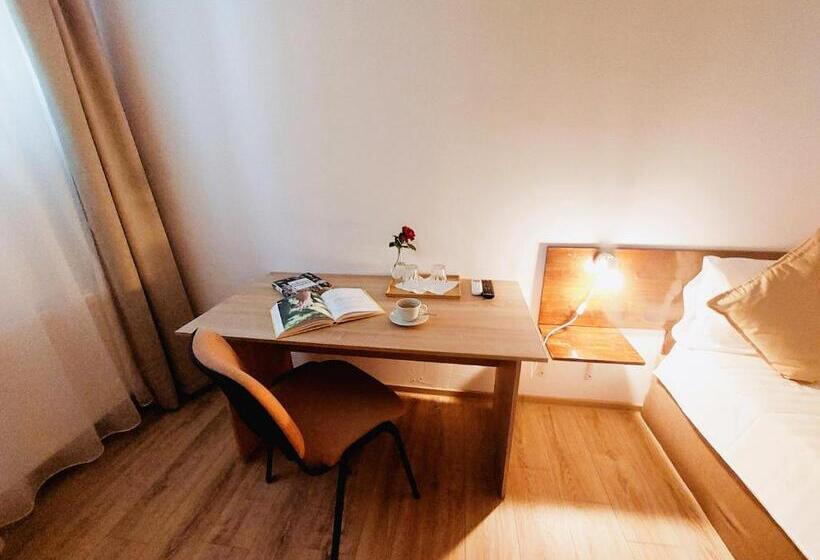 スタンダードルーム, Confort Inn