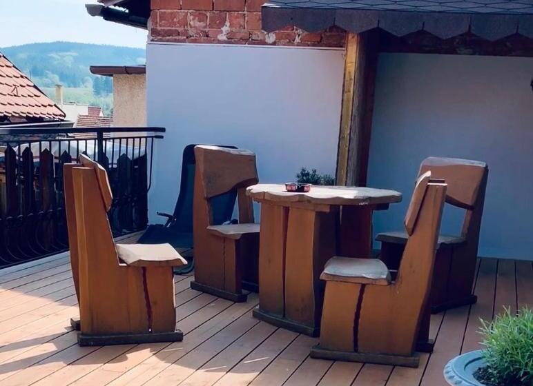 四人豪华间, Penzion Na Růžku