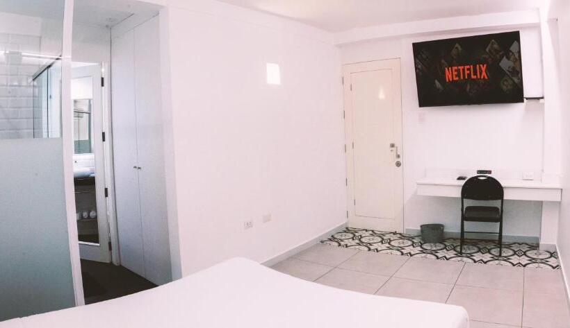 اتاق لوکس, Casa Patrones