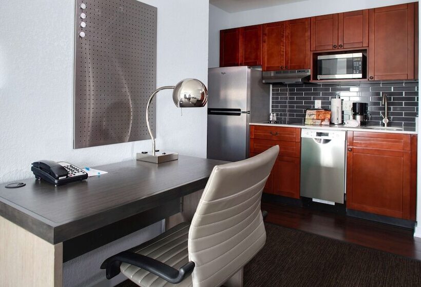 Люкс 2 Спальни, Hyatt House Parsippany Whippany