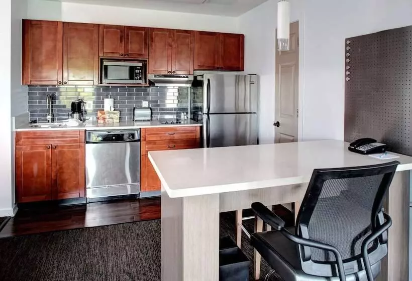身障者適用スイートルーム, Hyatt House Parsippany Whippany