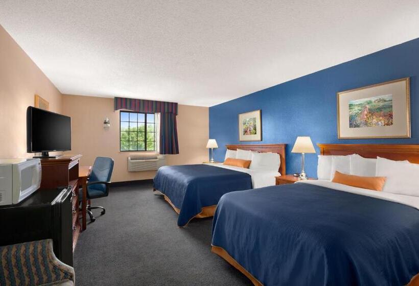 Номер Deluxe, Days Inn By Wyndham Keene Nh