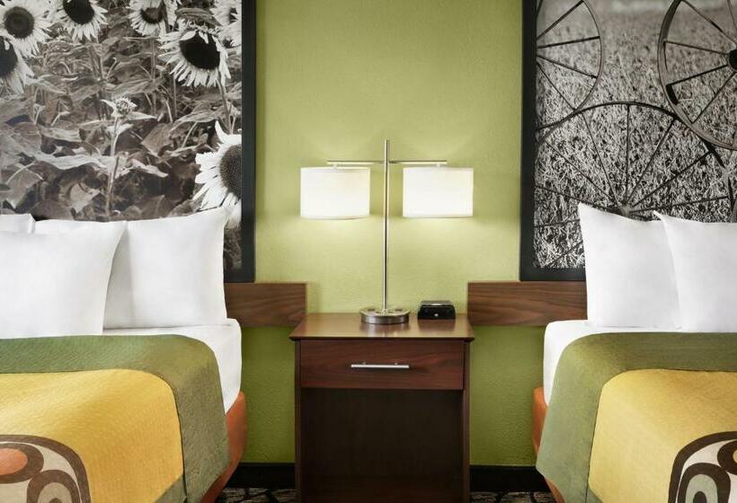 Номер Стандарт, Super 8 By Wyndham Ankeny/des Moines Area