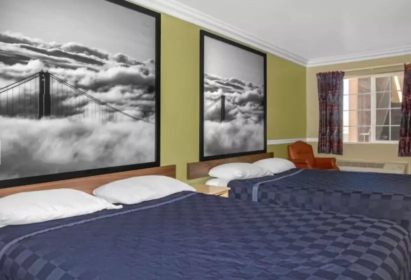 اتاق استاندارد با 2 تخت دوبل, Super 8 By Wyndham Hayward Downtown