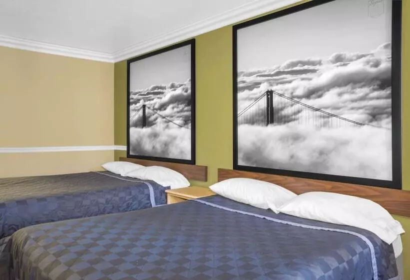 اتاق استاندارد با 2 تخت دوبل, Super 8 By Wyndham Hayward Downtown