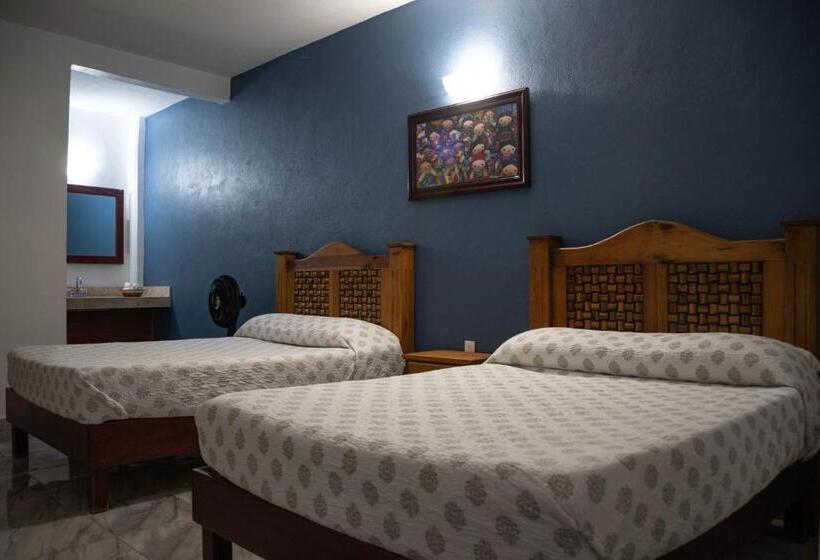 스탠다드 룸 더블 침대 2개, El Patio