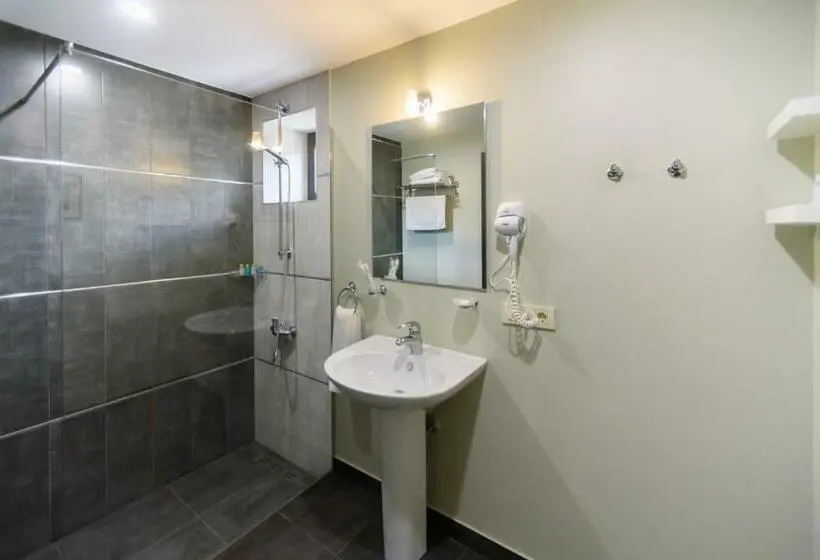 Deluxe Room Mountain View, Dilijazz Hotel & Restaurant