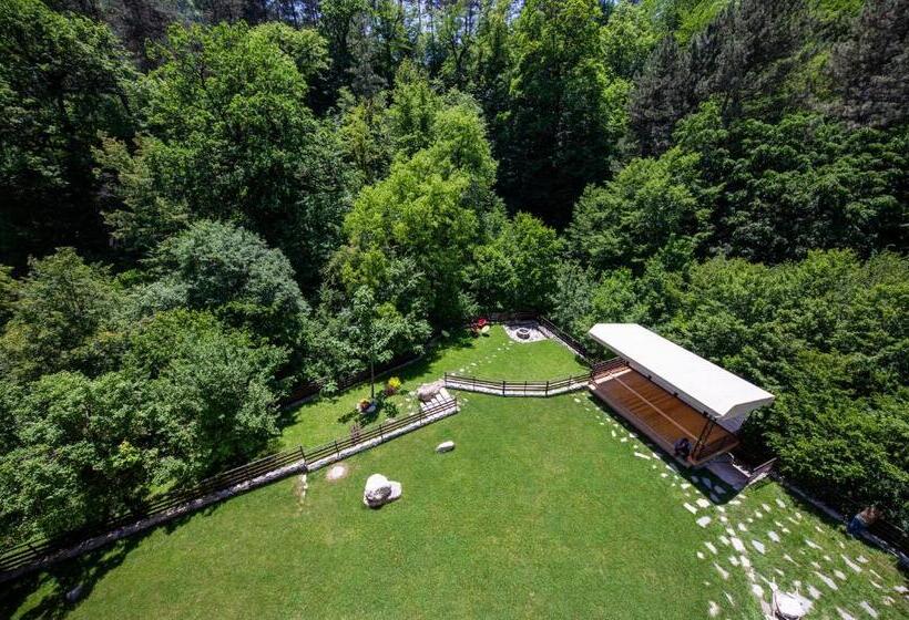 Номер Deluxe Вид на Горы, Dilijazz Hotel & Restaurant