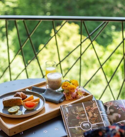 Номер Deluxe Вид на Горы, Dilijazz Hotel & Restaurant